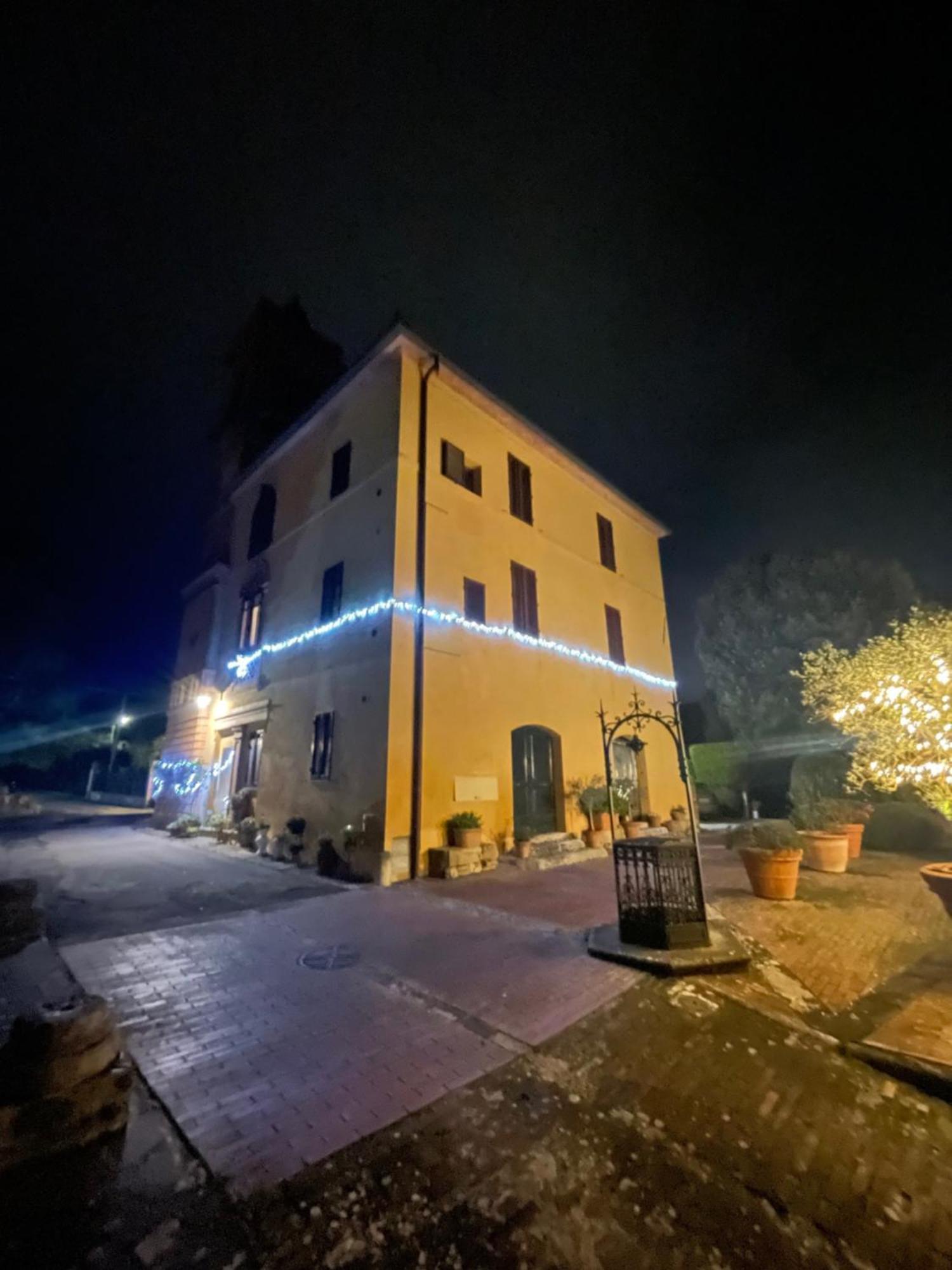 شقة La Torre Di Caprera سيينا المظهر الخارجي الصورة